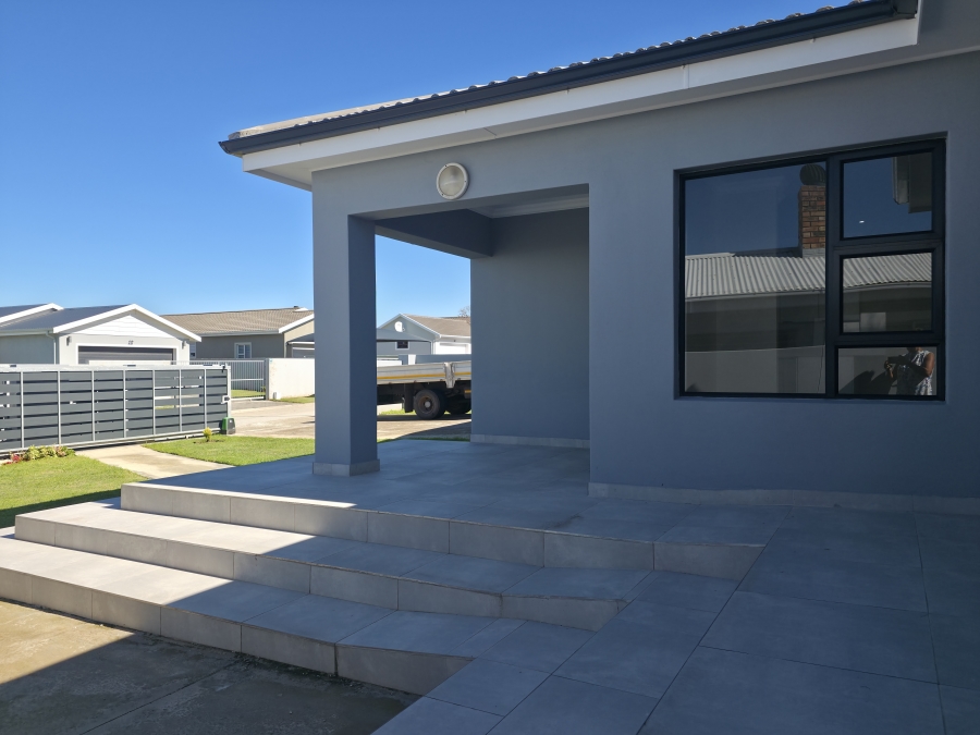 3 Bedroom Property for Sale in Fountains Estate Eastern Cape